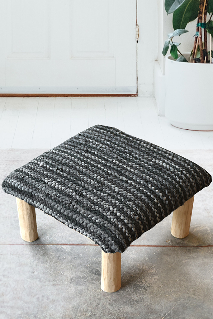 tierra-foot-leather-stool-online